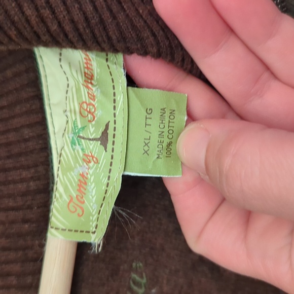 Tommy Bahama sweatshirt - Picture 5 of 5